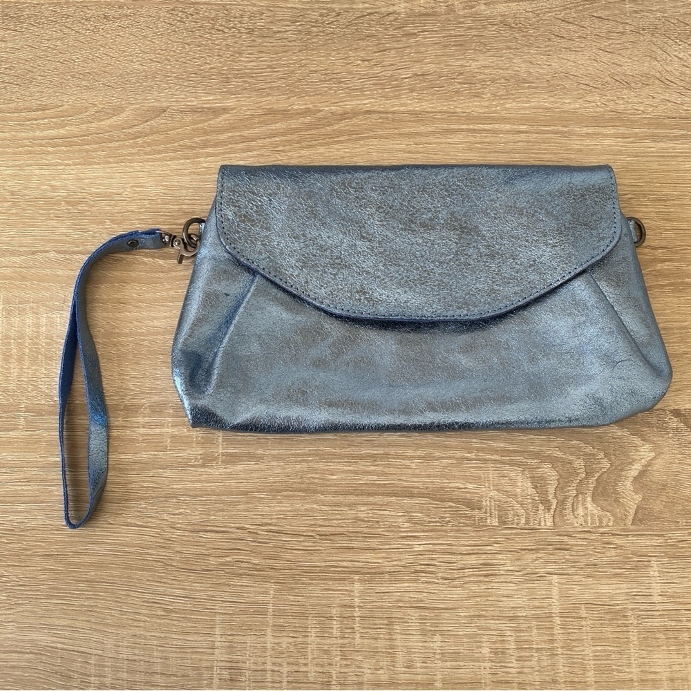 H2J Light Blue Metallic Clutch - Picture 2 of 5